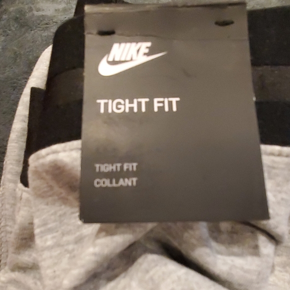 NWT Nike performance pants - Picture 4 of 4